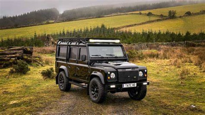 2015 Land Rover Defender Review