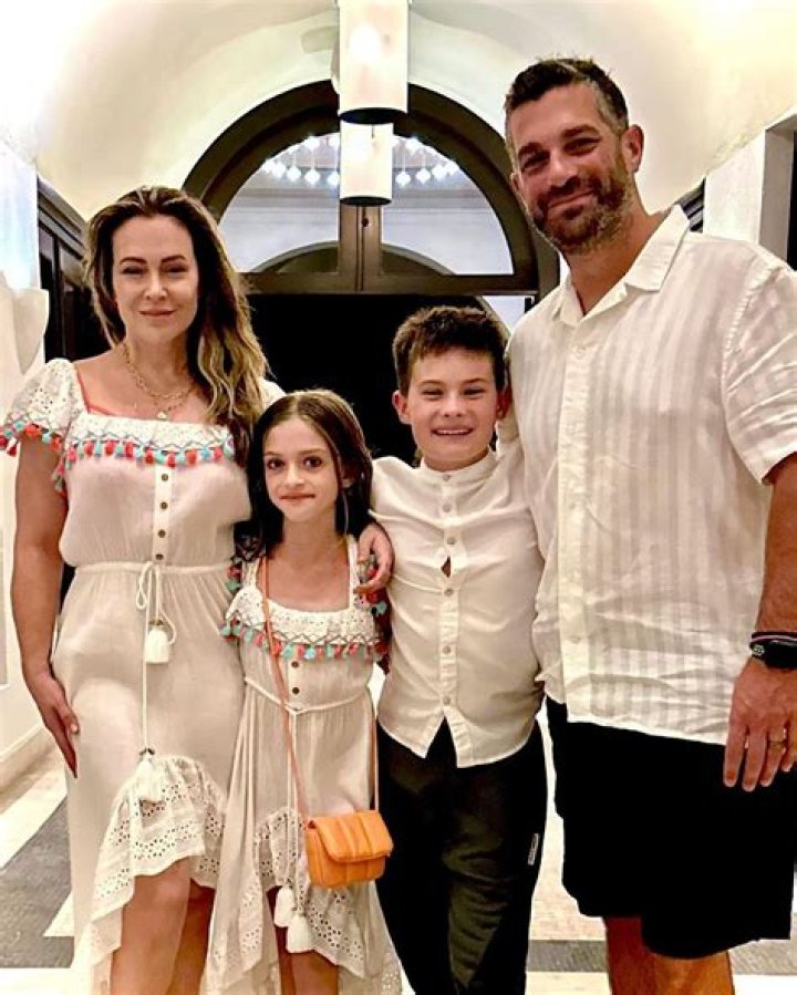 Actress Monique Gabriela Curnen Husband Net Worth; Her Family &amp; Kids Details
