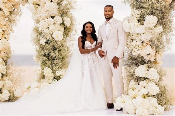 APTV Correspondent Caity Babcock Is Married To Boyfriend Turned Husband Hayden Tree, Details on Their Age, Wiki and Bio