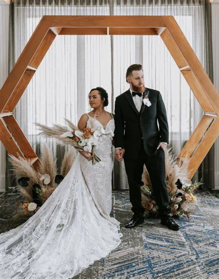 Are Ashley Freeman And Mike Grinnan Married? Details On Their Wedding &amp; Attacker Story