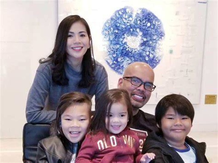 Benjie Paras Mother: Meet The Filipina Beauty Behind The Actor