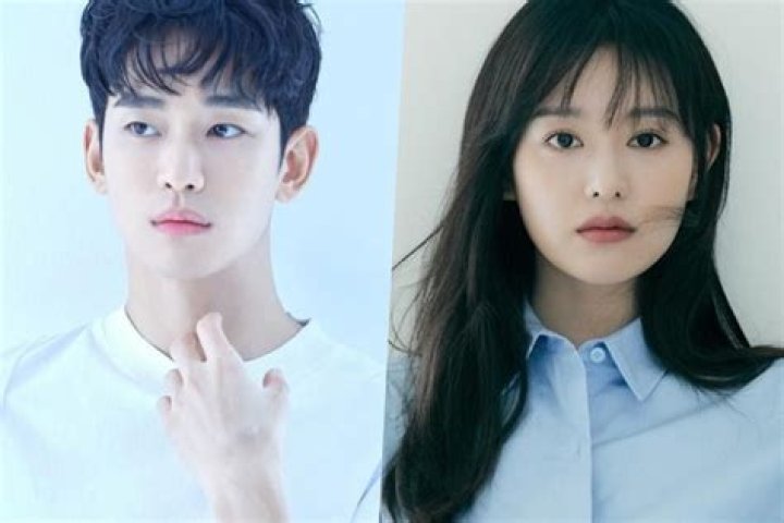 [Breaking] Kim Soohyun's Agency Confirms: Kim Jiwon & Kim Soohyun Have