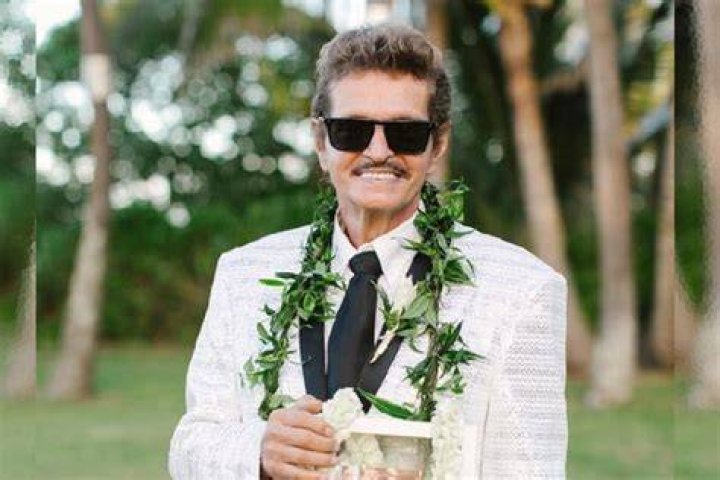 Bruno Mars’ Father Peter Hernandez Was A Well Renowned Artist As Well