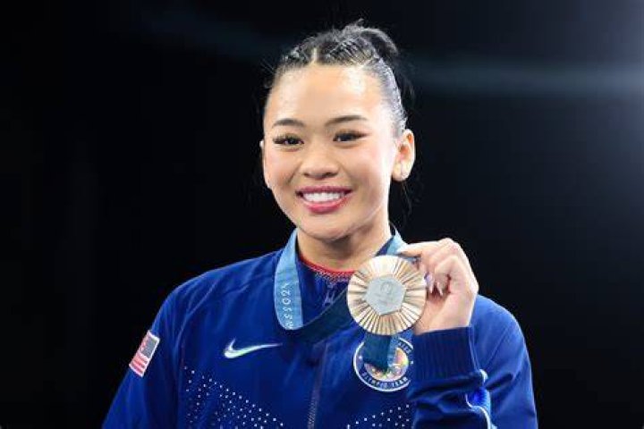 Captivating Charisma: The Enchanting Sunisa Lee Smile