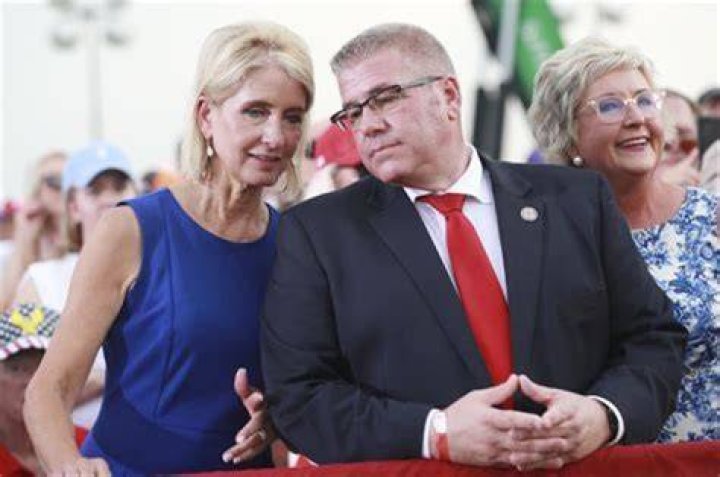 Cindy Stortzum Age: How Old Is Darren Bailey’s Wife?
