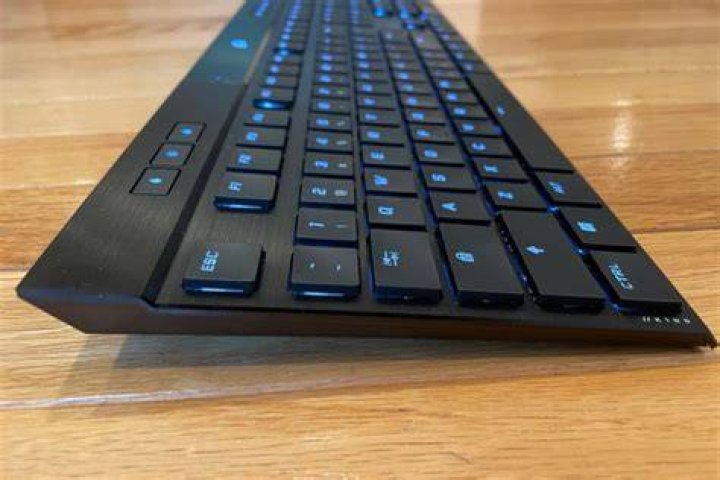 Corsair K100 Air Wireless review: too expensive to recommend