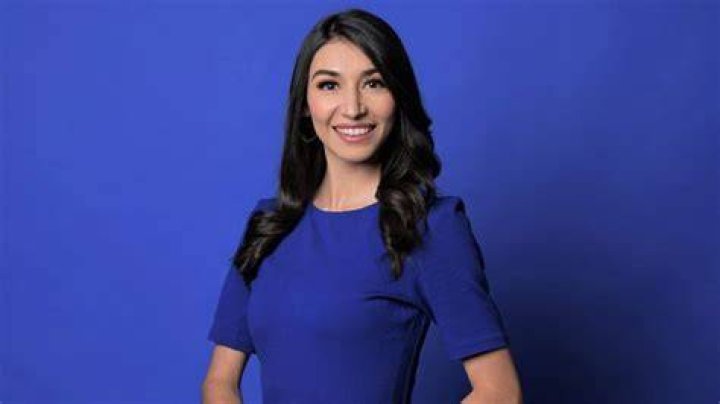 Danielle Seat WCSC Live 5 Bio, Wiki, Age, Husband, Salary, Net Worth