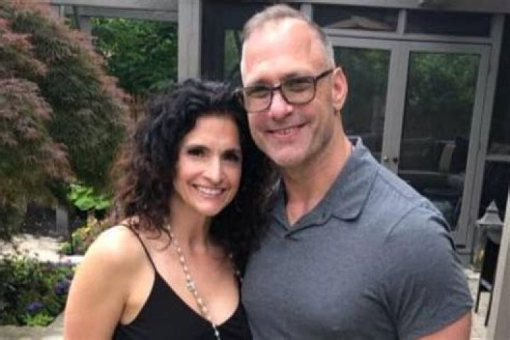 Did You Know Chris Spielman’s Wife Carrie Yocom Is A Realtor?