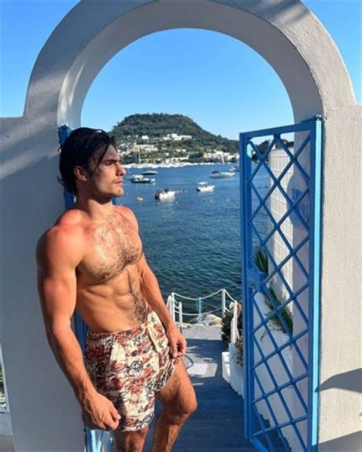 Dion Pride Height, Weight, Net Worth, Age, Birthday, Wiki, Who, Instagram, Biography