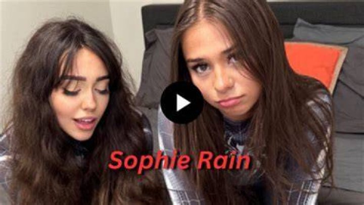 Discovering The World Of @sophie-rain.com