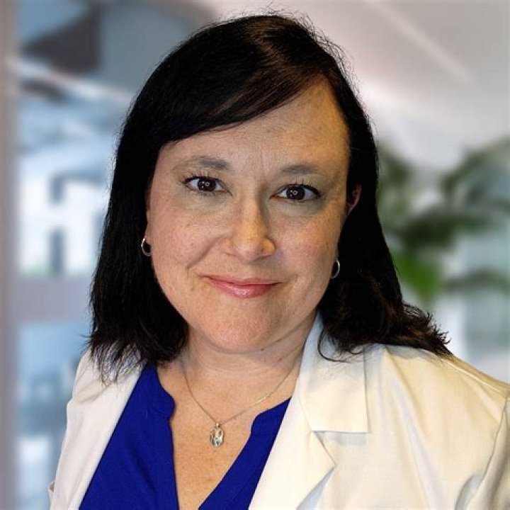Dr Cat Begovic Wikipedia, Biography, Husband, Net Worth and Age: 10 Facts On Plastic Surgeon