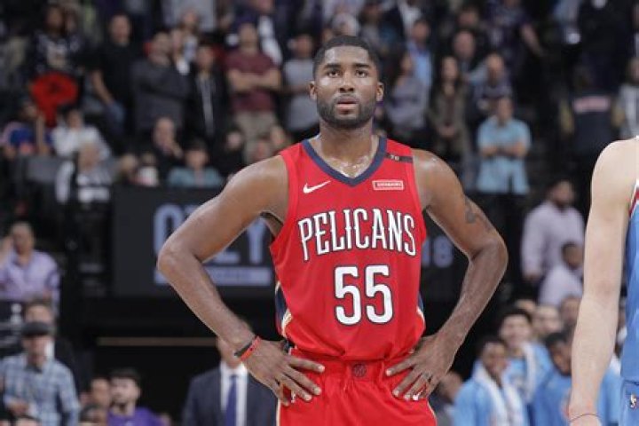 E’Twaun Moore Age, Wikipedia, Biography, Children, Salary, Net Worth, Parents.