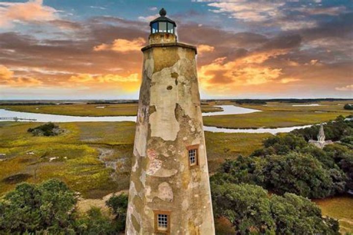 Explore The Serene Paradise Of Bald Head Island