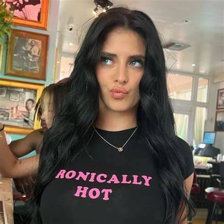 Exploring Camila Arujao's OnlyFans Journey: A New Era Of Content Creation