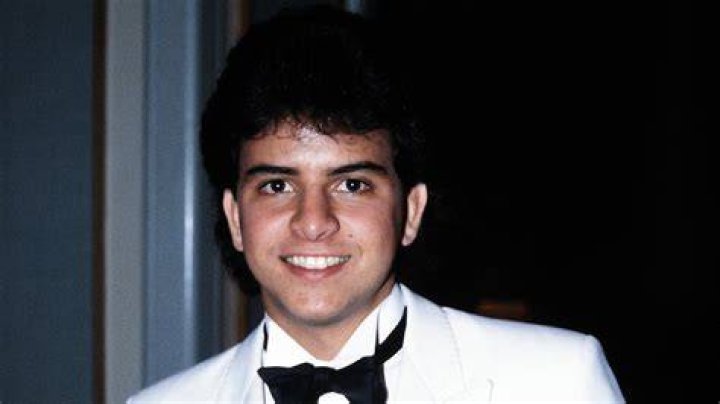 Exploring The Enigmatic Residence Of Glenn Medeiros