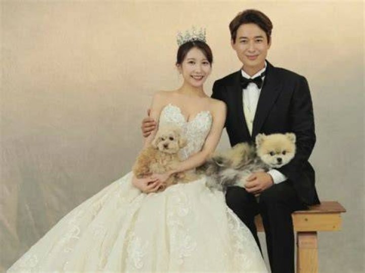 Exploring The Romantic Life Of Lee Je Hoon: Is Lee Je Hoon Married?