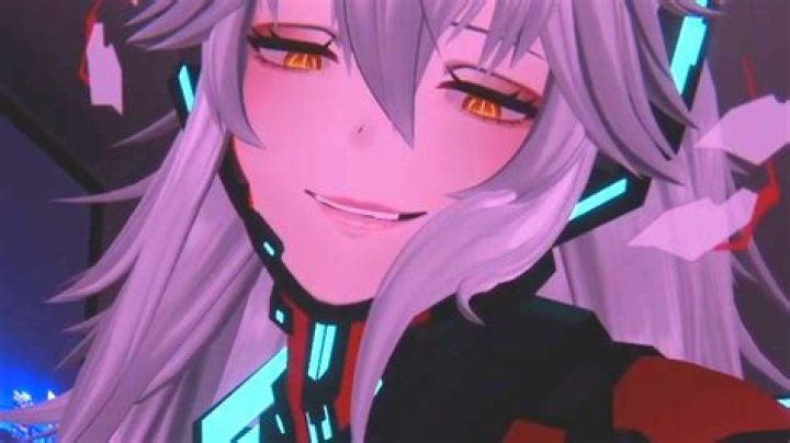 Has Zentreya Done A Face Reveal? Here's How She Really Looks Like 