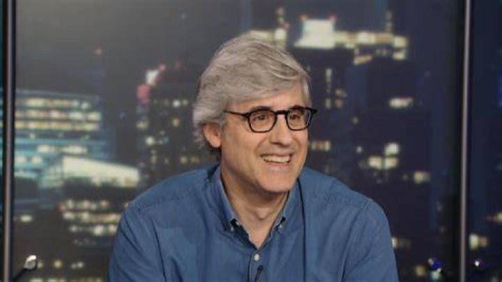 How Old Is Mo Rocca: Uncover The Age Of The Eminent Journalist