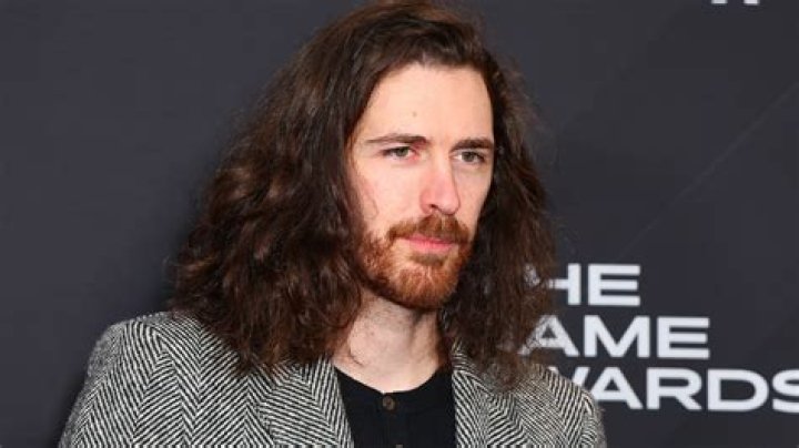 Hozier: Is He Married? Unveiling The Mystery Behind The Musician's Love Life
