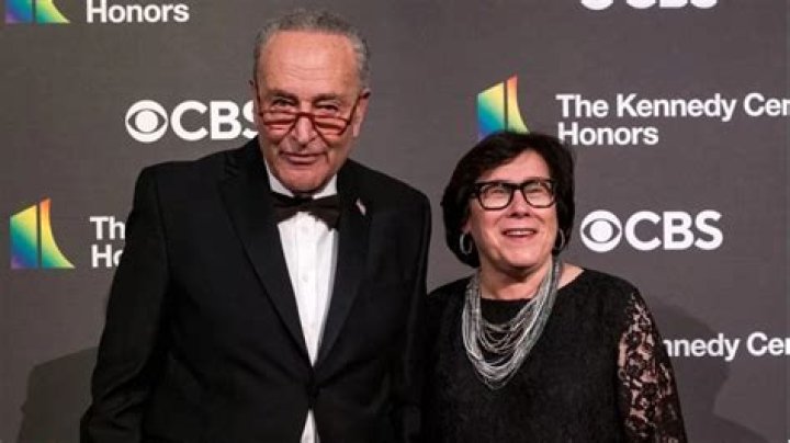 Iris Weinshall – Bio, Net Worth &amp; Other Facts About Chuck Schumer’s Wife