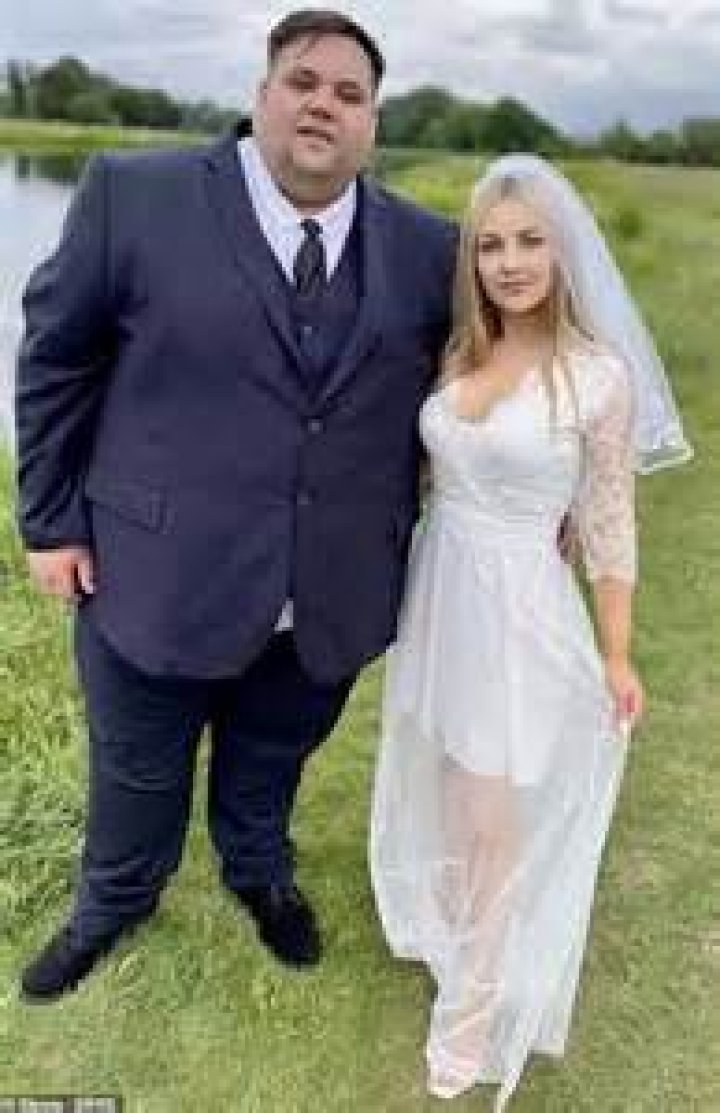 Is Actor George Keywood Married? Wikipedia, Age, Height, Wife, Instagram