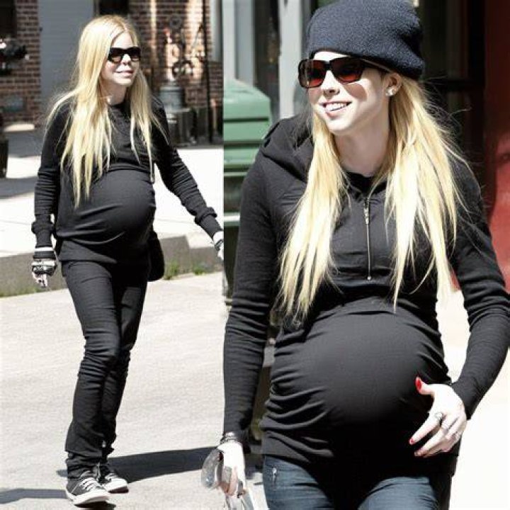 Is Avril Lavigne Pregnant? Exploring The Latest Buzz Around The Pop Icon