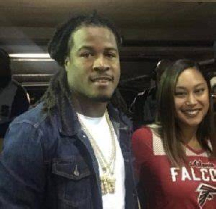 Is Devonta Freeman Married To Girlfriend Malikah Nash? Meet Her On Instagram