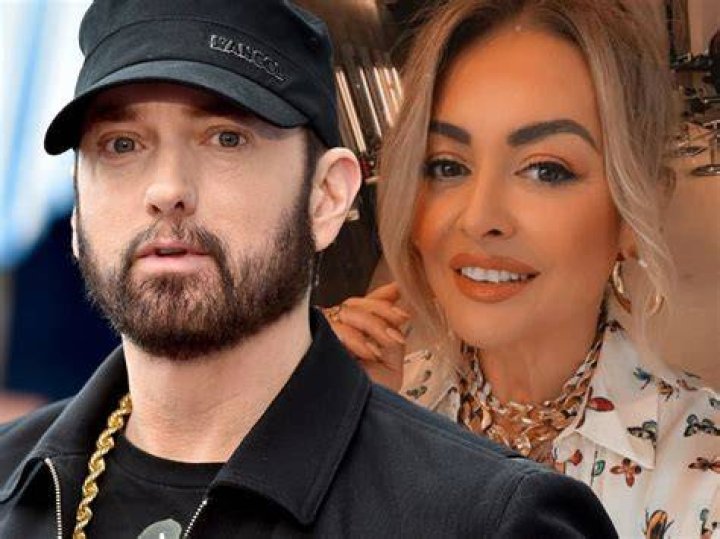 Is Eminem Dating Anyone In 2024? A Deep Dive Into The Rapper's Love Life