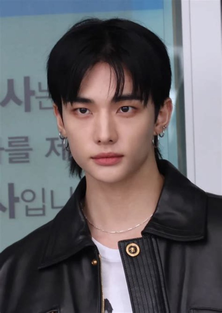 Is Hyunjin The Rapper Gay? Facts And Rumors About His Sexuality