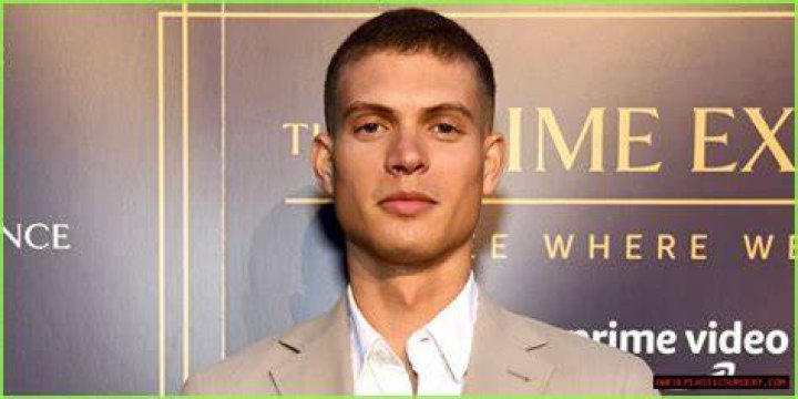 Is Josha Stradowski Gay? Take A Look At His Personal Life
