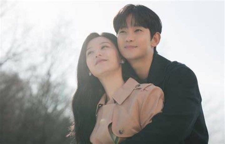 Is Kim Soo Hyun Really Married To Kim Ji Won? Find Out The Truth
