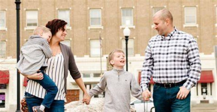 Jacob Stallings Is A Family Man, Meet His Wife Amy Beth and Their Kids On Instagram
