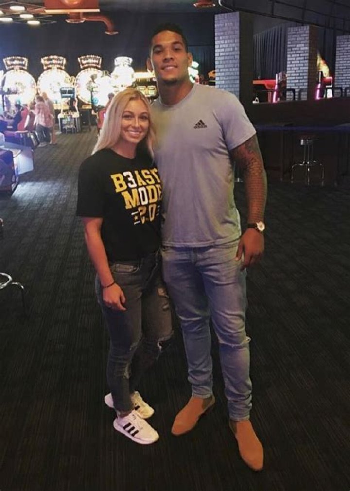 James Conner Wife: Is James Conner Married? Who Is James Conner’s Girlfriend Sarah Quinn?