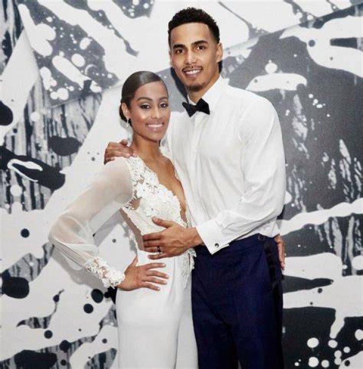 Jan Carabeo Married, Husband, Net Worth, Age, Height, Kids, Bio