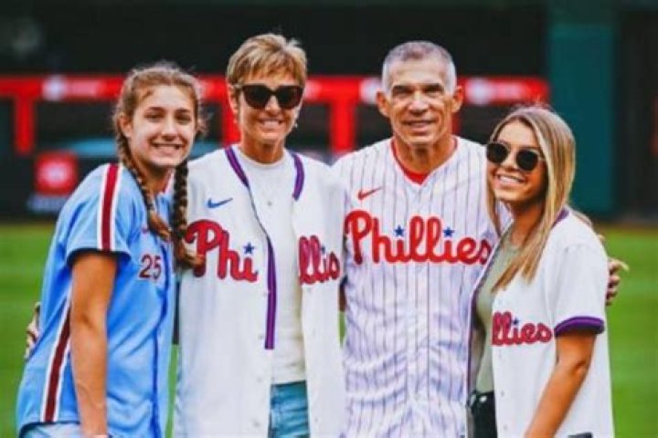 Joe Girardi’s Wife Kimberly Innocenzi – The Pair Met At Northwestern University