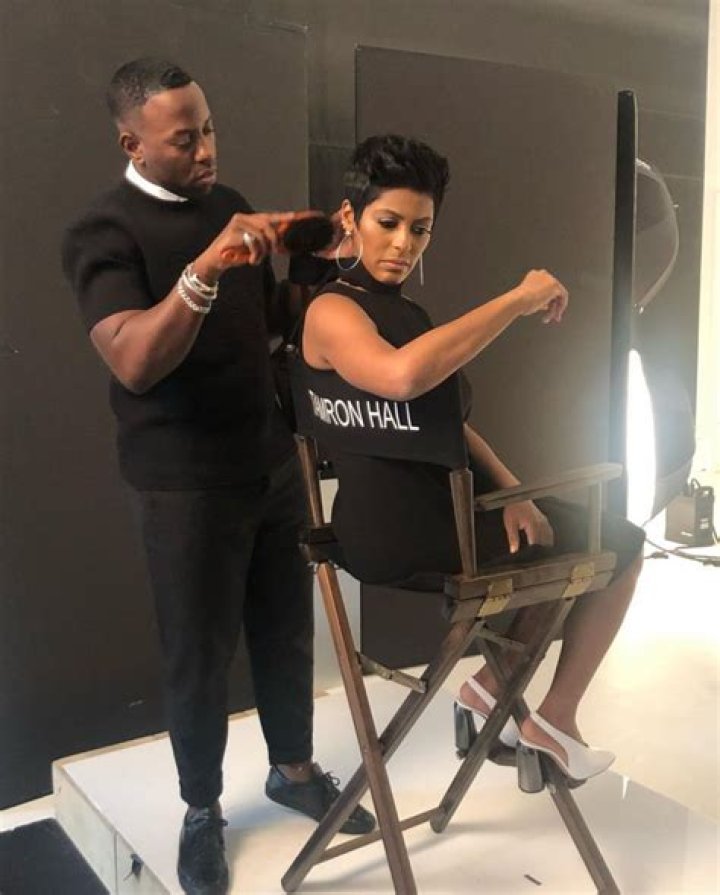 Jonathan Wright Hair Stylist Birthday and Zodiac Sign