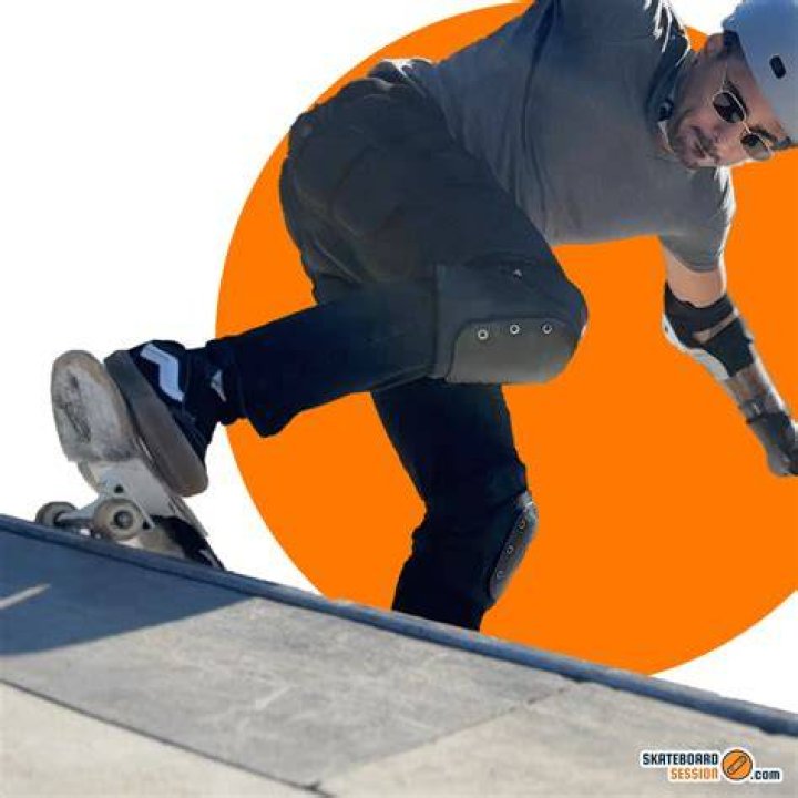 Kader Sylla (Skateboarder) Bio, Wiki, Age, Height, Boyfriend and Net Worth.