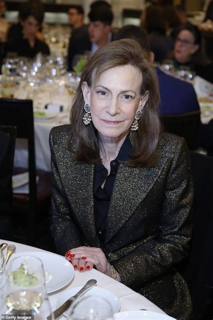 Lally Weymouth Net Worth, Income, Salary, Earnings, Biography