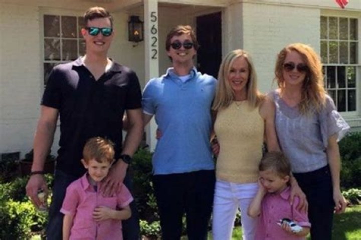 Learn More About Charles Stanley’s Daughter Becky Stanley 