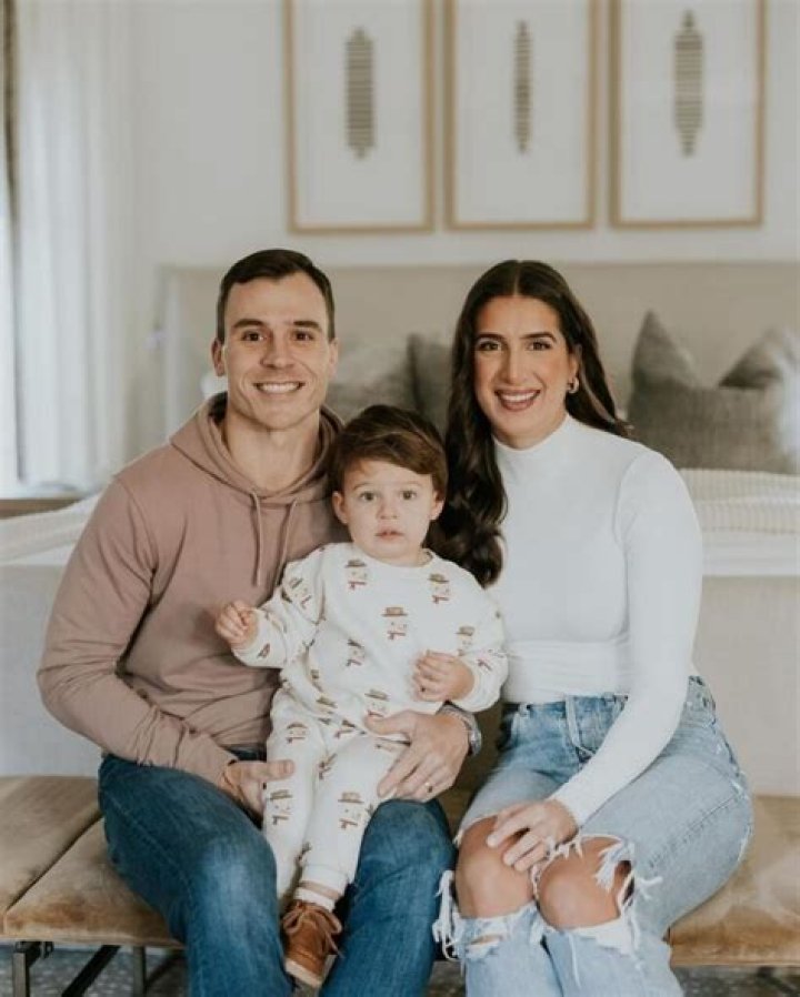 Liliana Hearts Bio, Wiki, Age, Height, Husband, Children, Parents, Model and Net worth
