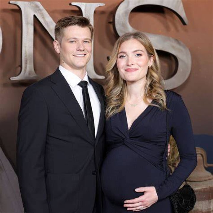 Lisa Breckenridge Bio-Wiki, Husband, Age, Surgery, Net Worth and CBS 2