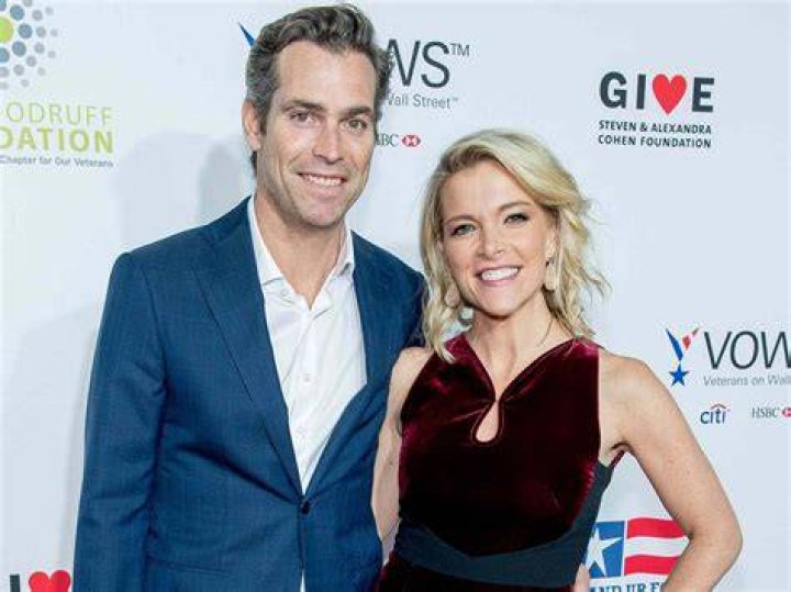 Luke Caldwell Wife, Boise Boys, Net Worth, Bio, Age, Family, Gay, HGTV, Wiki