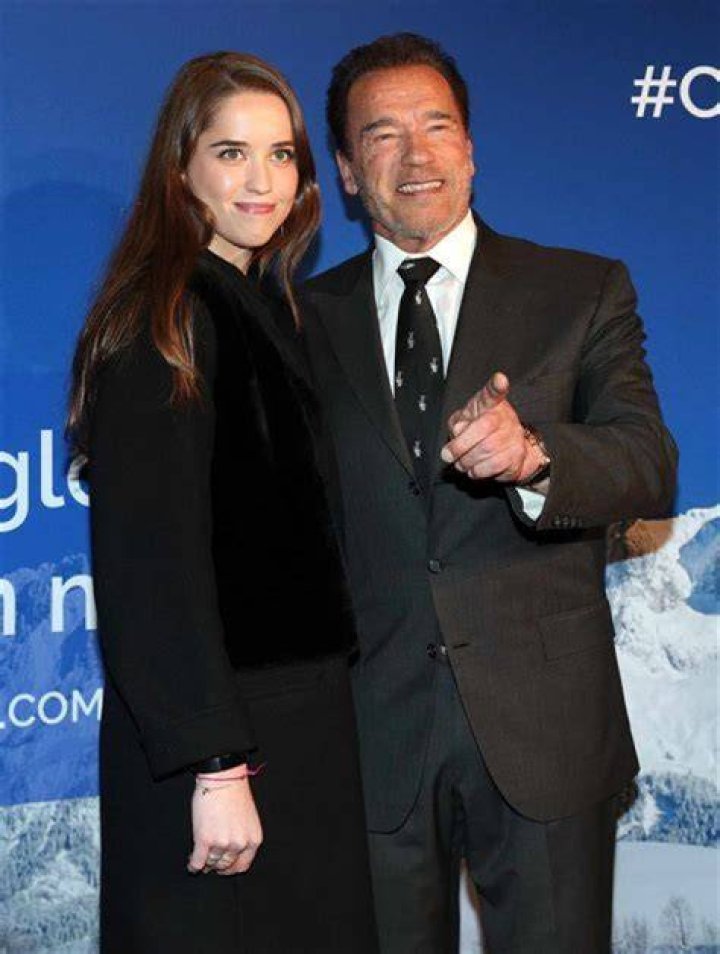 Maxwell Singer New Wife Or Partner -Is He Gay? Everything To Know
