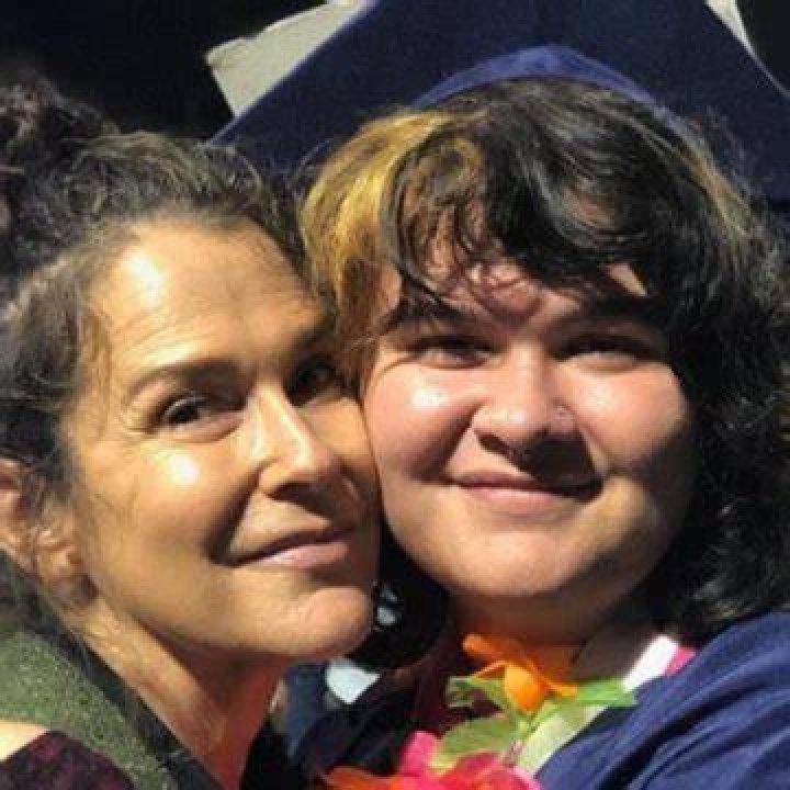 Meet India Willah Bramhall – Photos Of Doyle Bramhall II’s Daughter With Ex-Wife Susannah Melvoin
