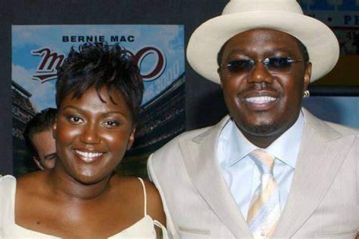 Meet Je’Niece Childress – Photos Of Late Bernie Mac’s Daughter With Wife Rhonda McCullough