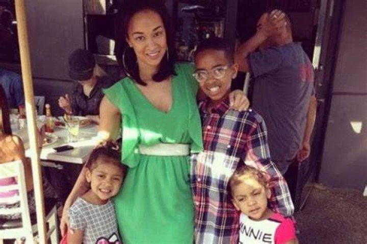 Meet Kennedy Carter – Photos and Facts of Sundy Daughter With Ex-Partner Larry Hughes