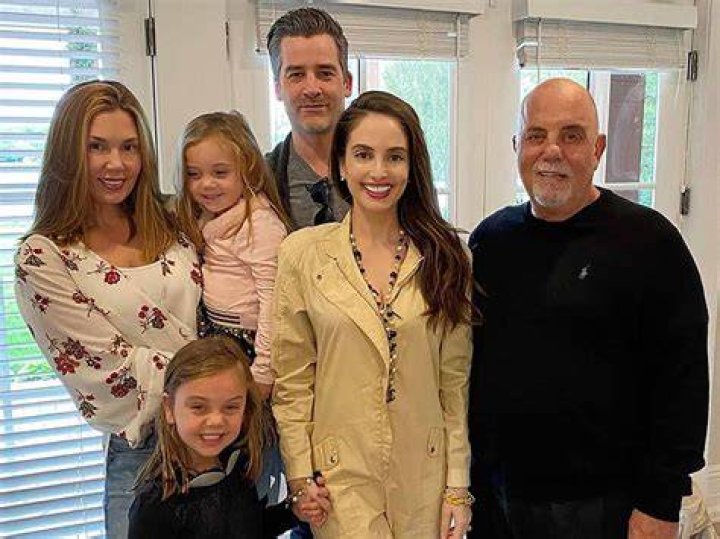 Meet May Asami Hurwitz – Photos Of Mitchell Hurwitz’s Daughter With Mary Jo Keenen