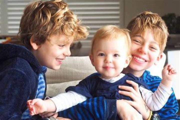 Meet Miro Roxburgh And Raphael Roxburgh – See How Richard Roxburgh’s Children Are Growing Up 