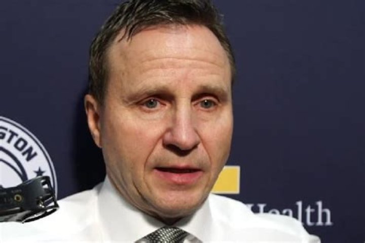 Meet Sherry Silvey – Facts About Scott Brooks’ Wife Since 1993