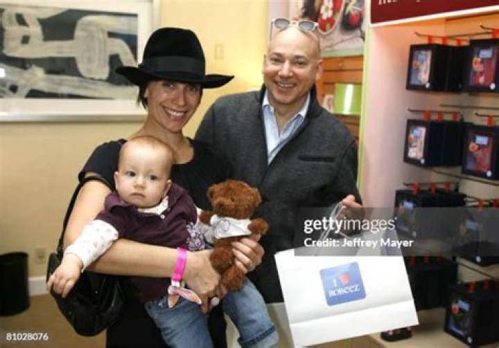 Meet Sofia Clementina Handler – Photos Of Evan Handler’s Daughter With Elisa Atti